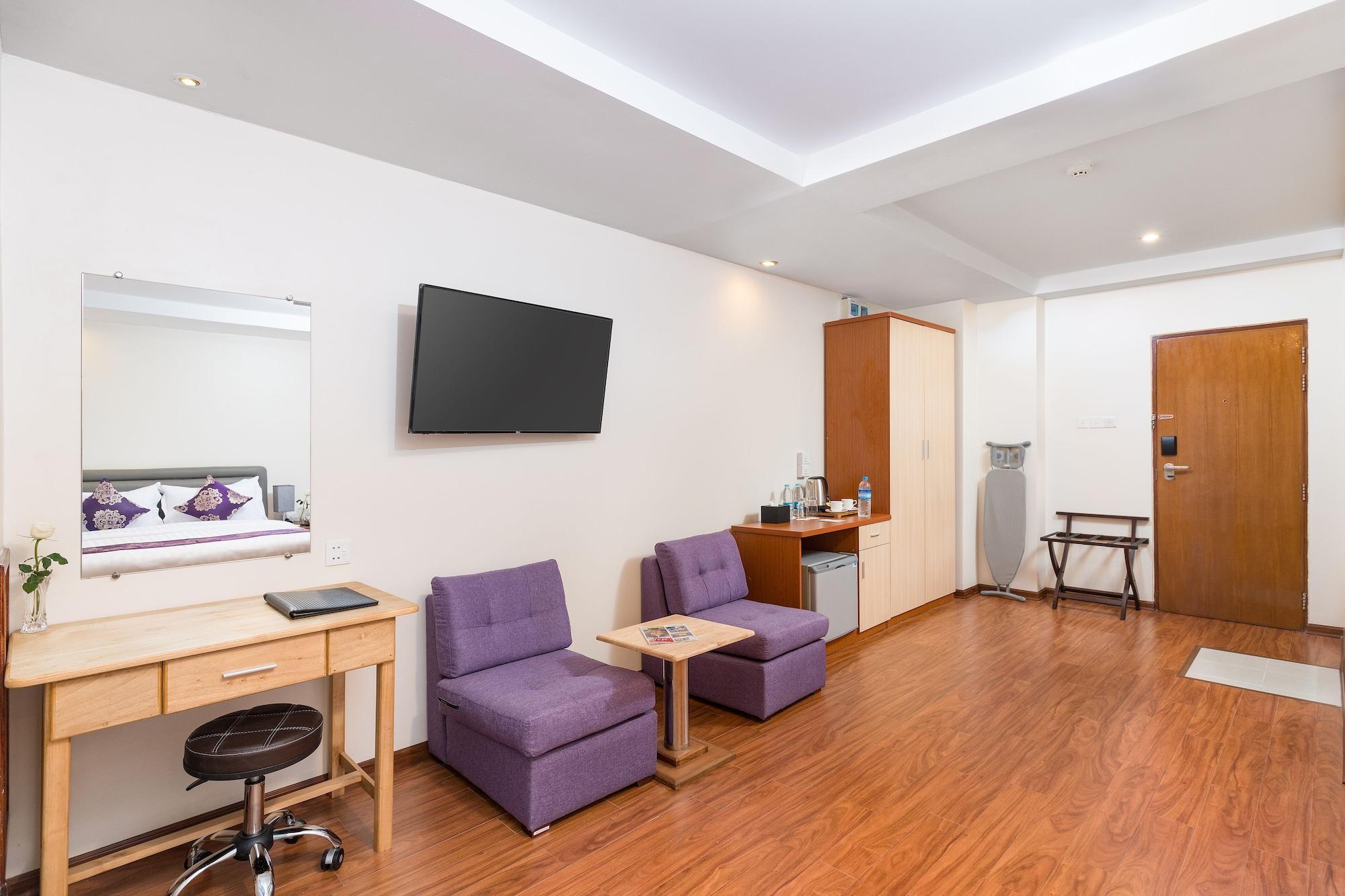 The Hub Hotel Янгон Екстериор снимка